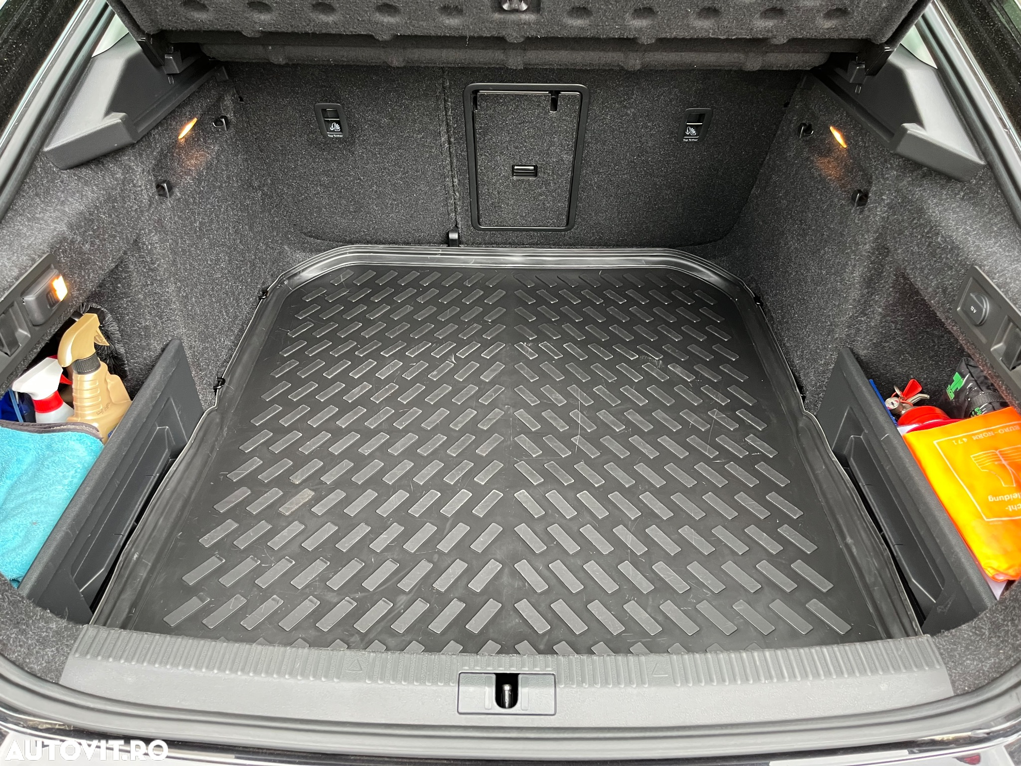 Skoda Superb 2.0 TDI DSG Ambition - 10