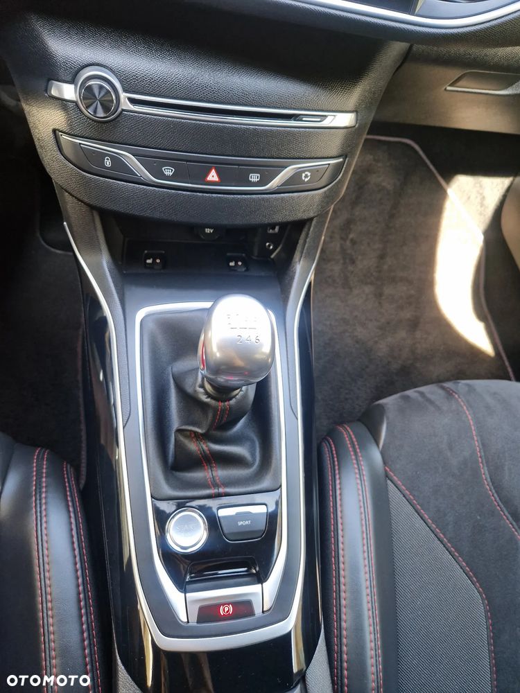 Peugeot 308 GTi by Sport - 32