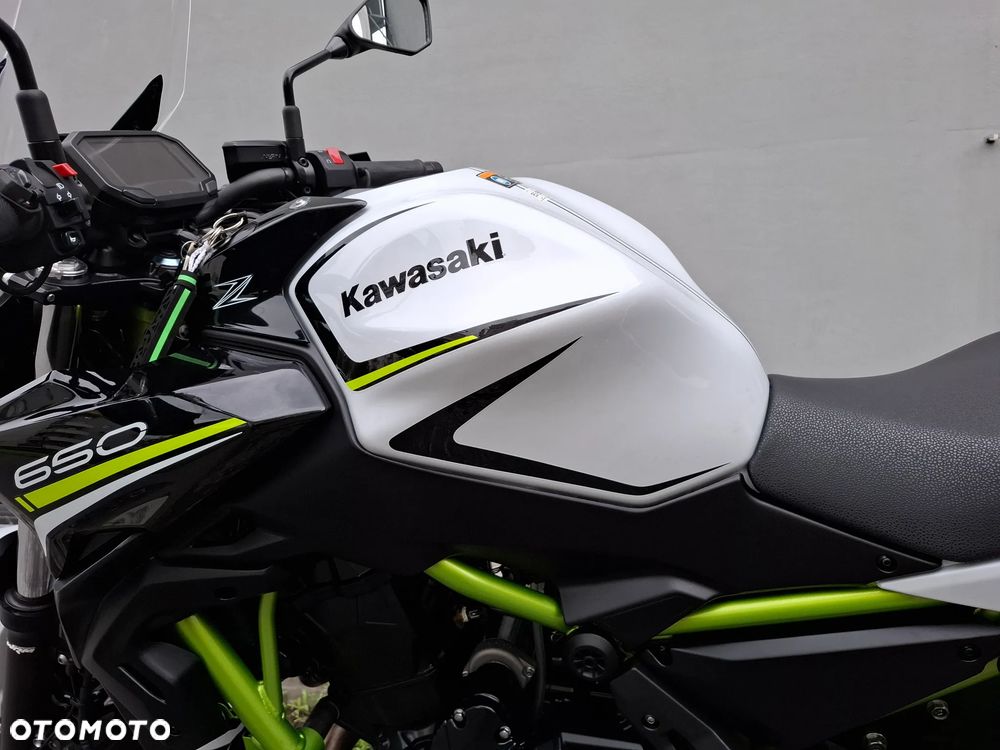 Kawasaki Z 650 - 25