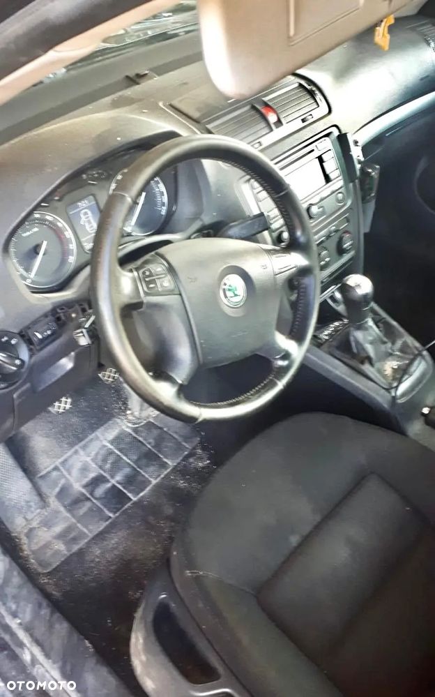 Skoda Octavia 2.0 TDI DPF Elegance - 7