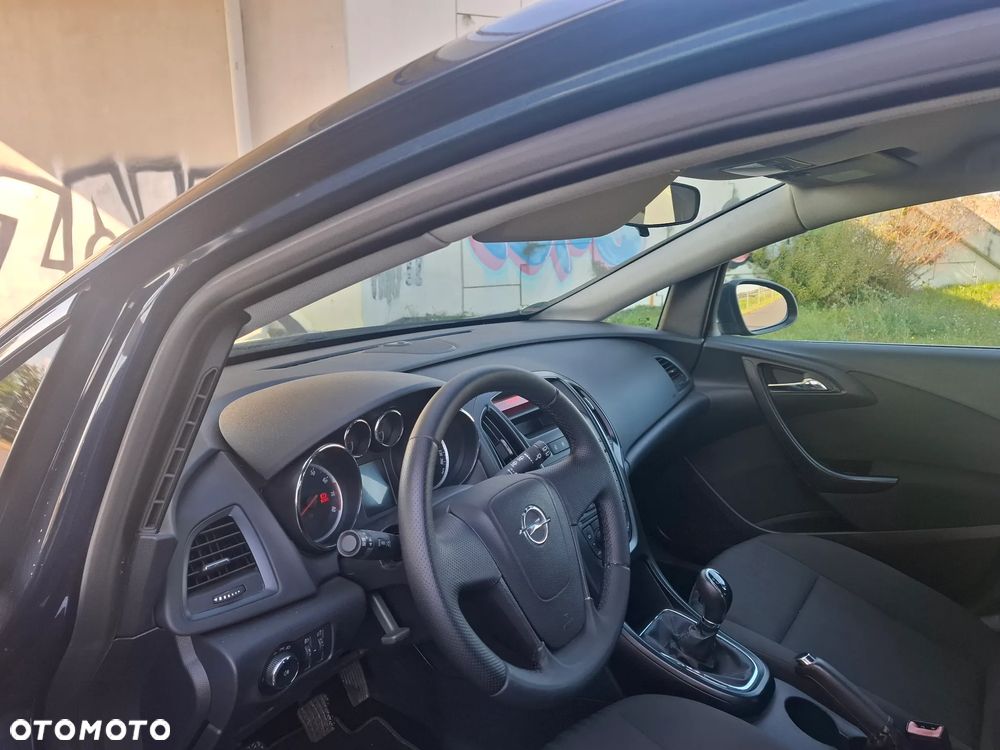 Opel Astra - 12
