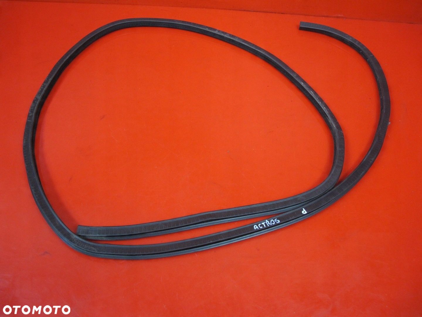 MB ACTROS MP4 USZCZELKA DRZWI SZYBY A9607252666 - 1