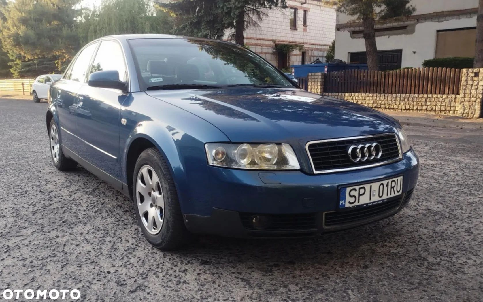 Audi A4 - 1