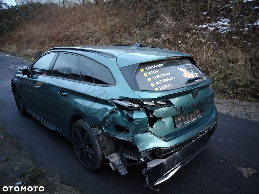 Peugeot 308 PureTech 130 EAT8 GT - 4