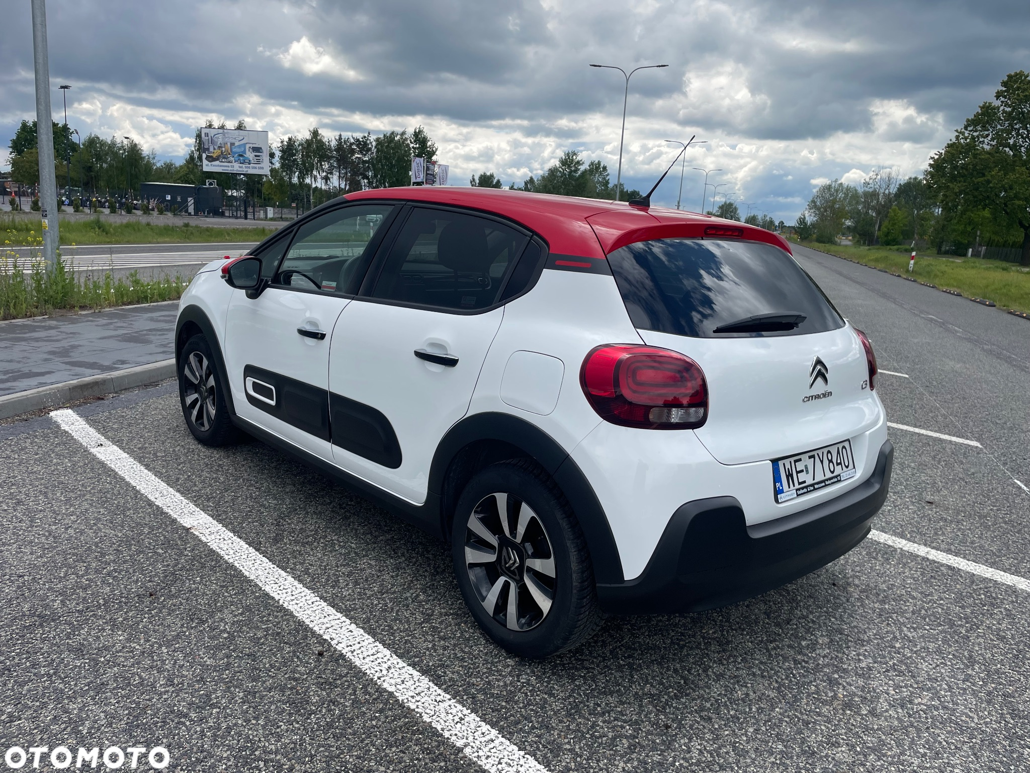 Citroën C3 1.2 PureTech Shine - 2