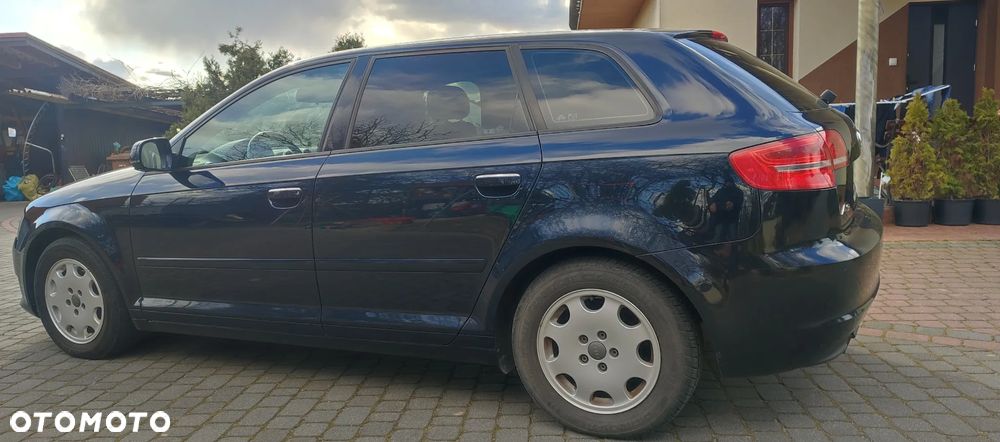 Audi A3 Sportback - 3