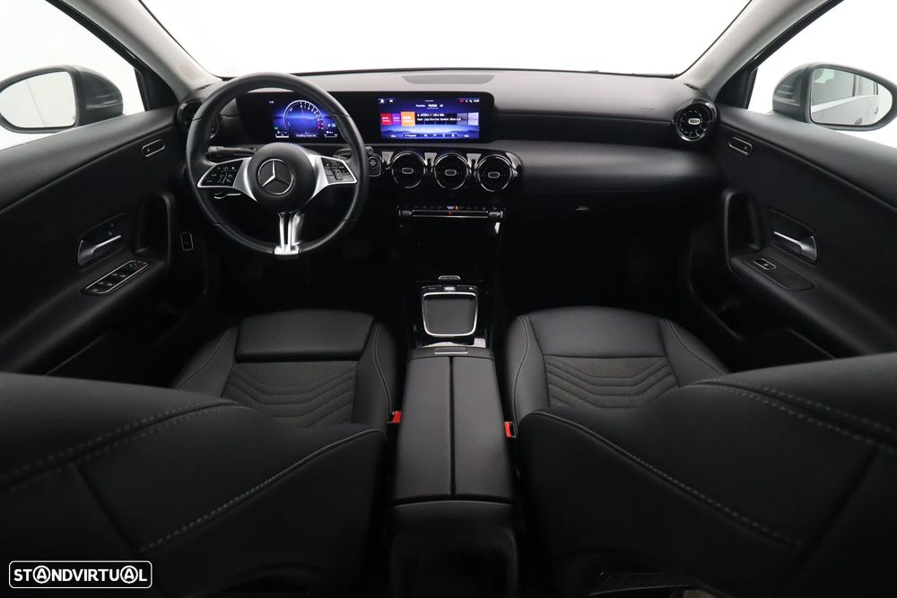 Mercedes-Benz A 250 Limousine e - 14