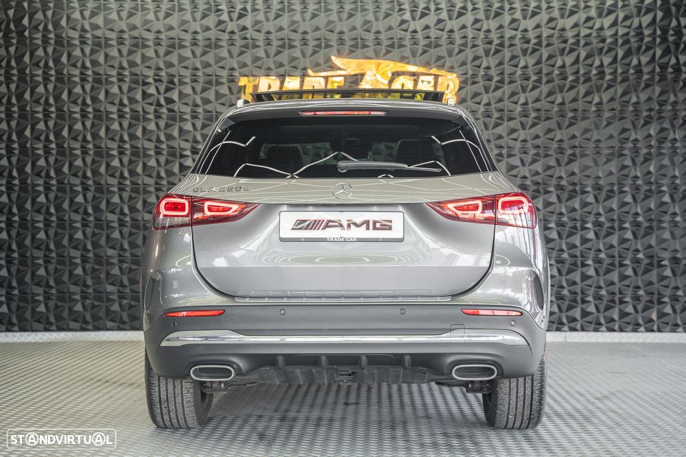 Mercedes-Benz GLA 250 e 8G-DCT AMG Line - 4
