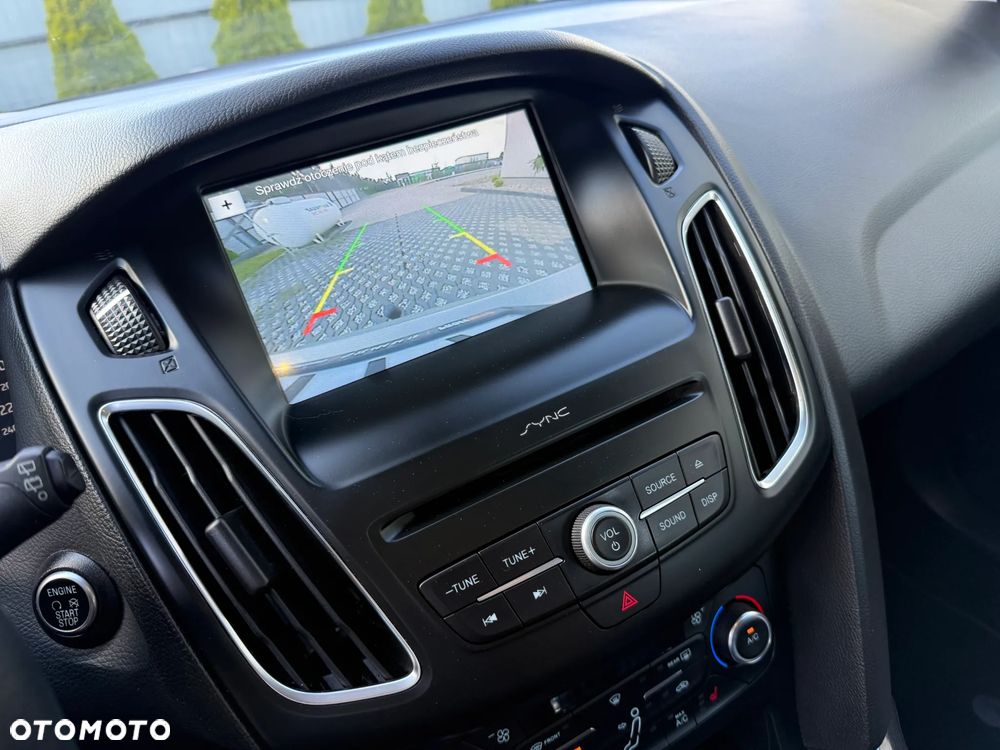 Ford Focus 1.0 EcoBoost Titanium ASS PowerShift - 17