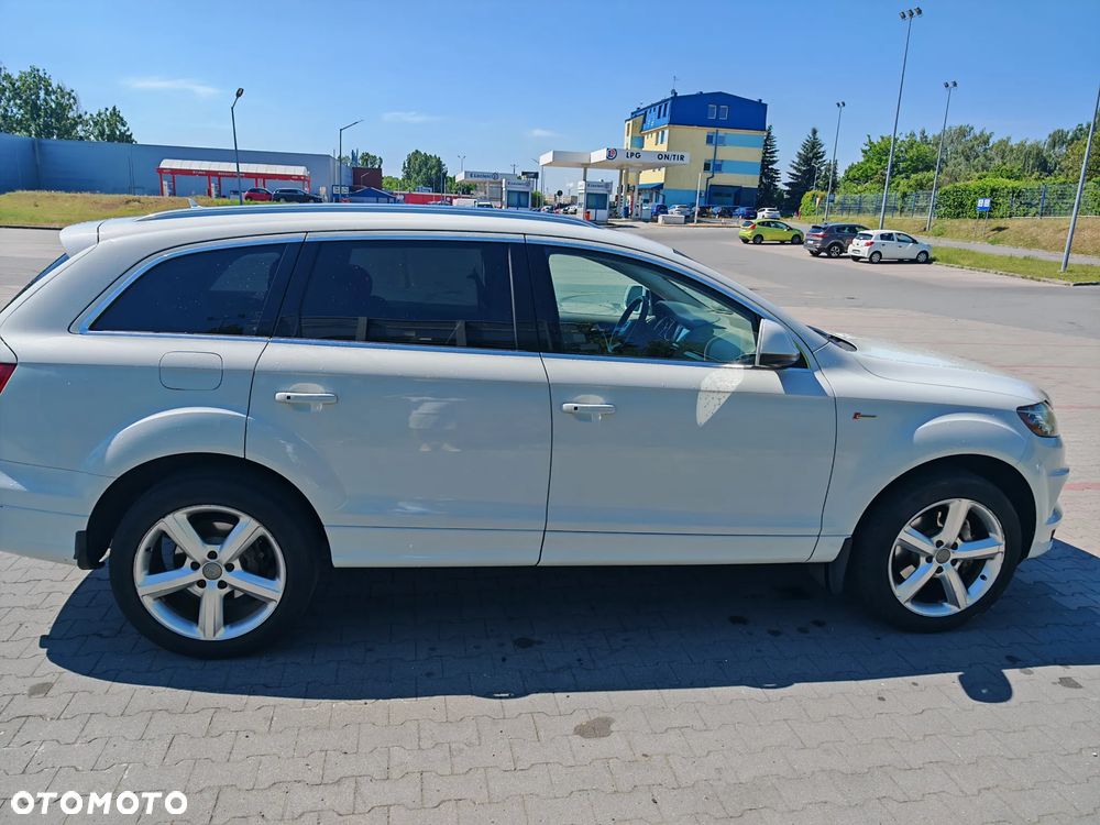Audi Q7 - 6
