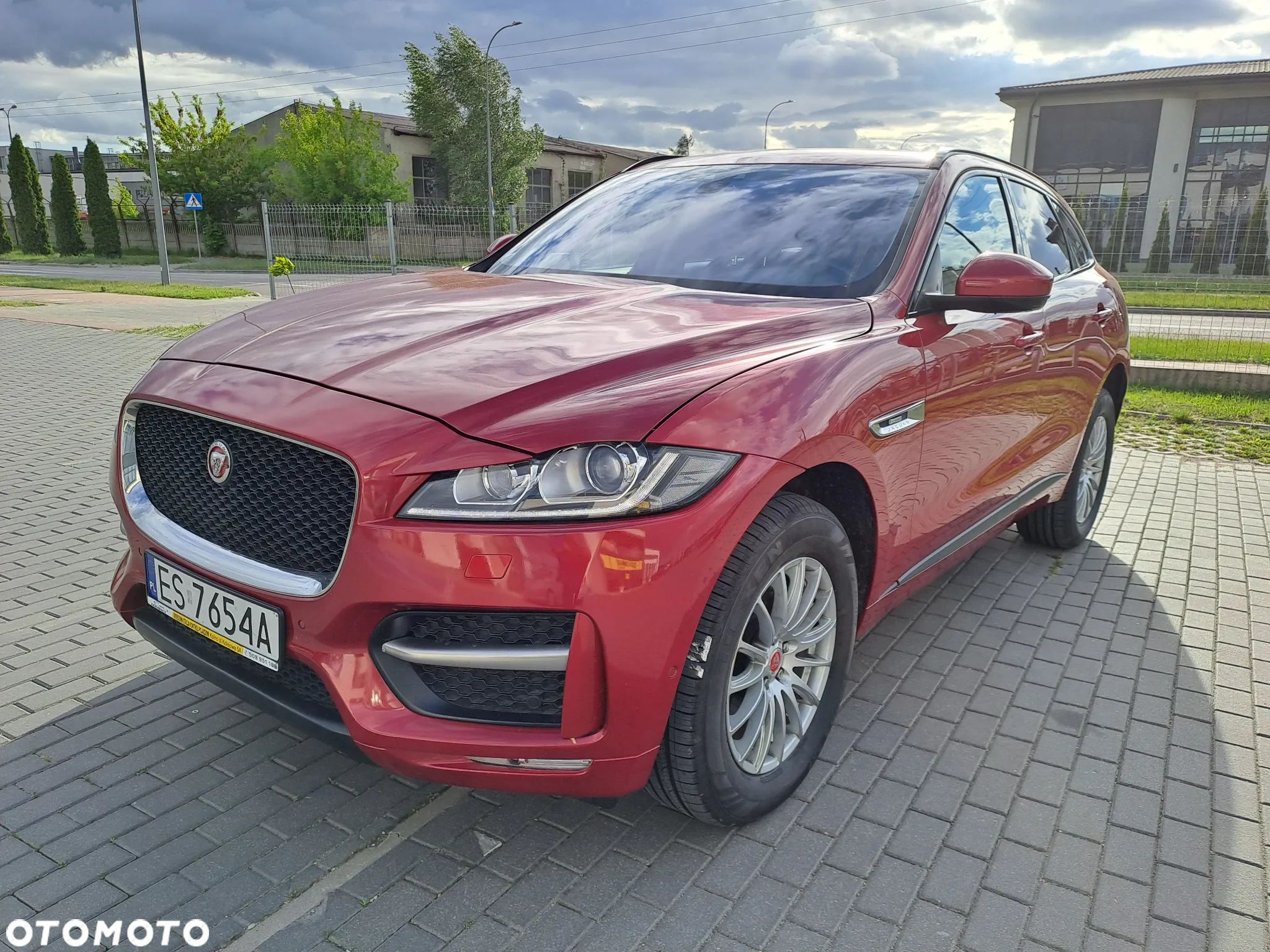 Jaguar F-Pace 2.0 i4D AWD R-Sport - 1