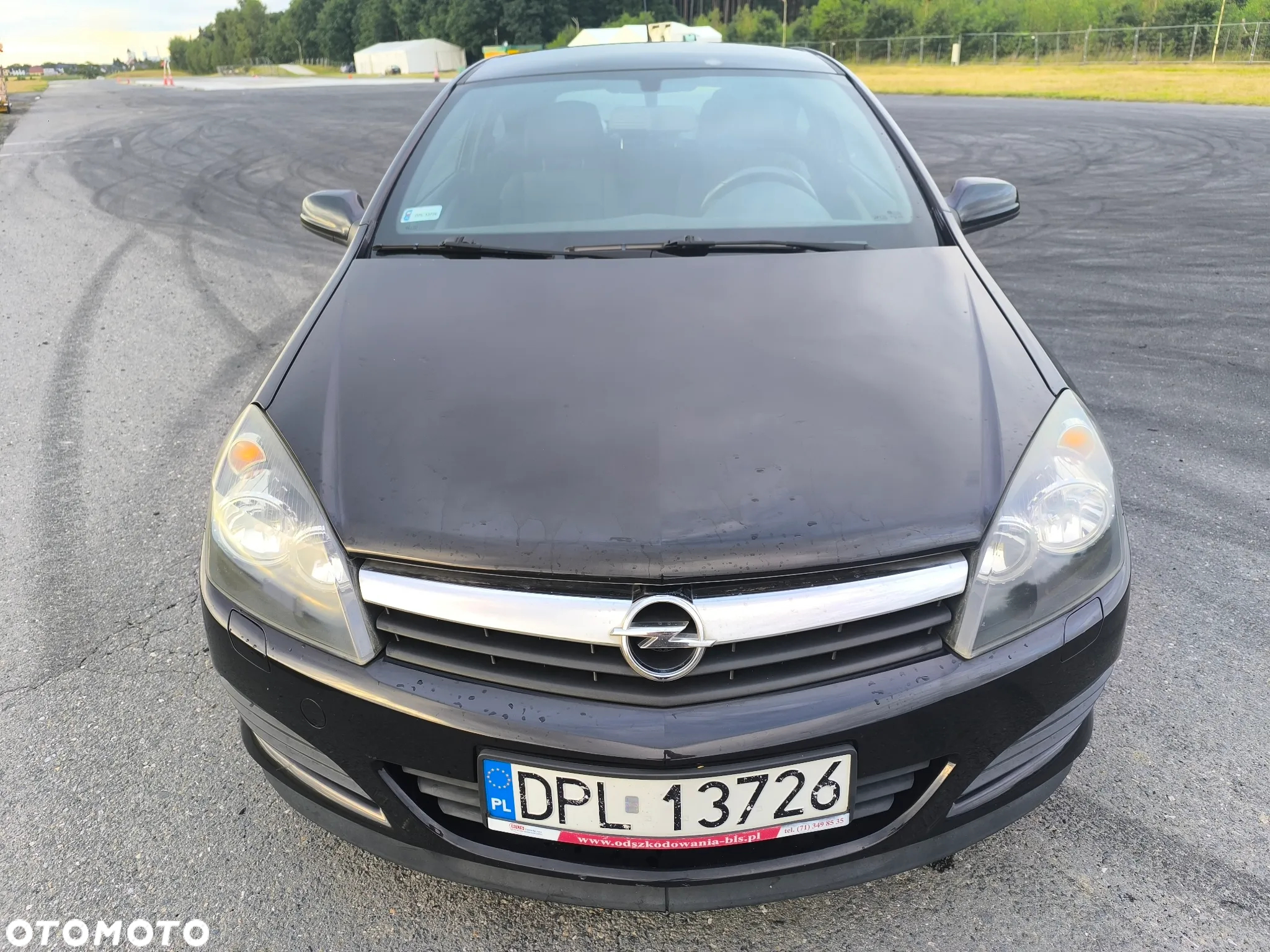 Opel Astra GTC 1.6 - 10