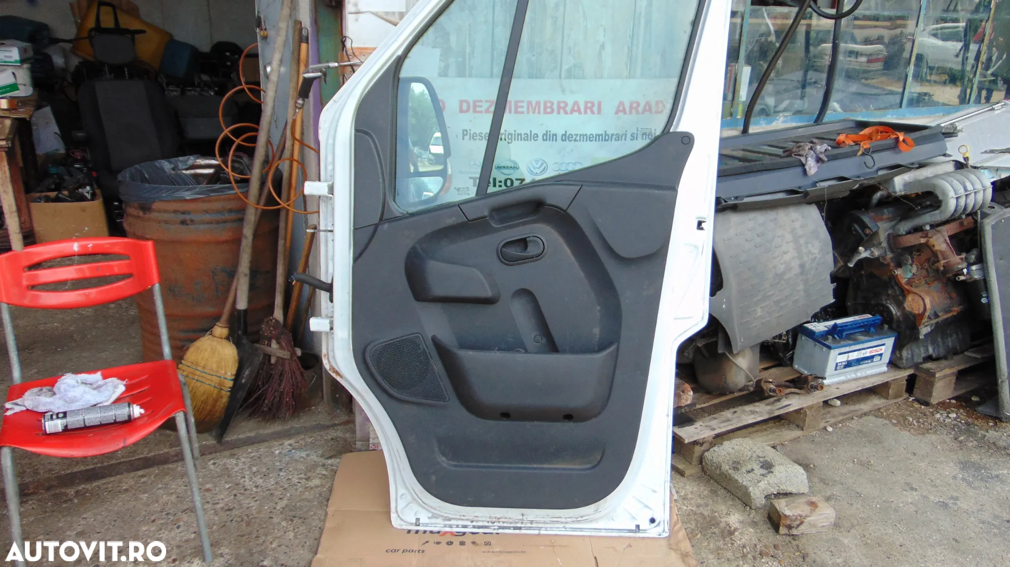 Geam usa fata renault Master 2018-prezent geamuri usi fata stanga dreapta dezmembrez - 2