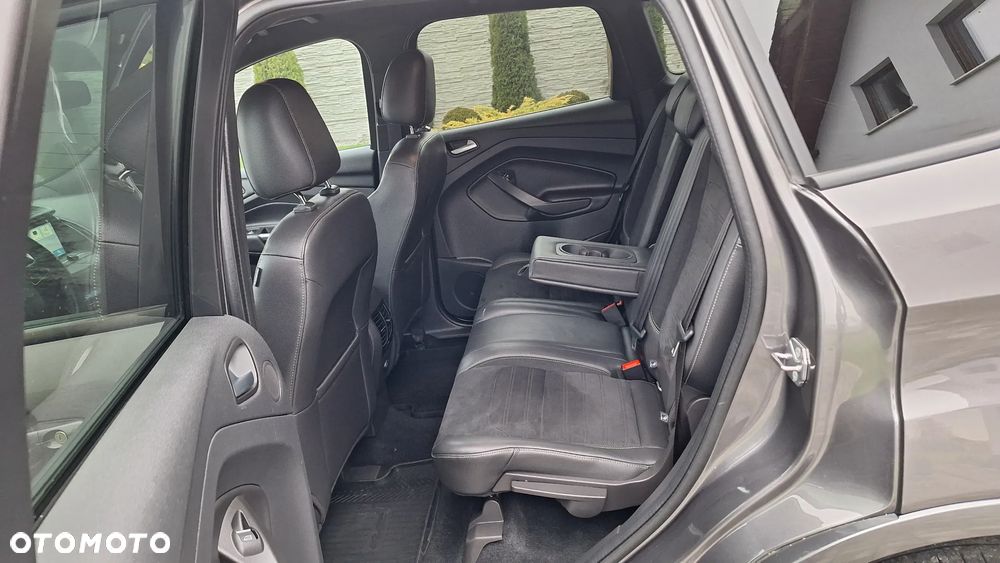 Ford Kuga 1.5 EcoBoost FWD ST-Line ASS MMT6 - 33