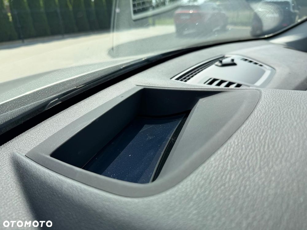 BMW X1 - 16