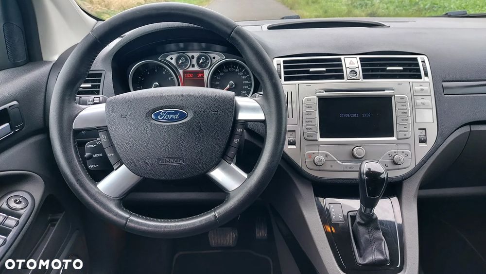 Ford Kuga 2.5 Trend - 12