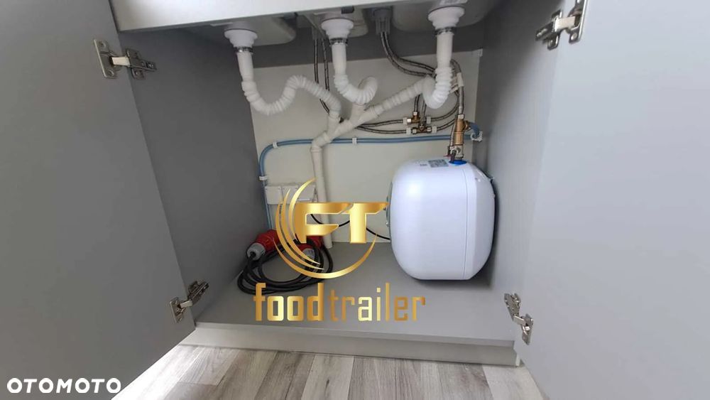 Inny foodtrailer - 25