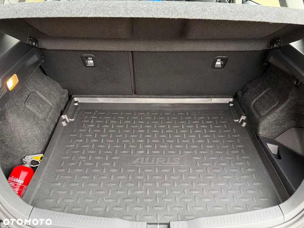 Toyota Auris - 20
