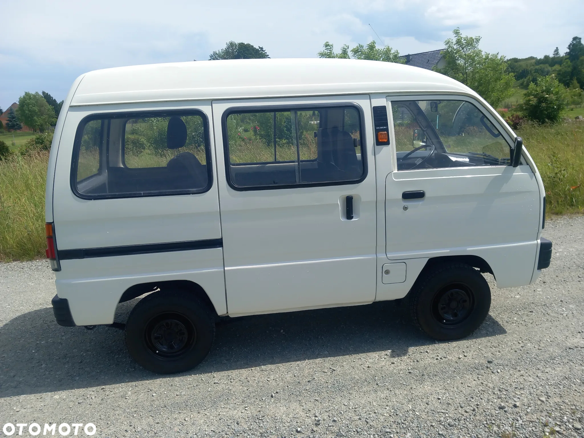 Suzuki Carry - 22