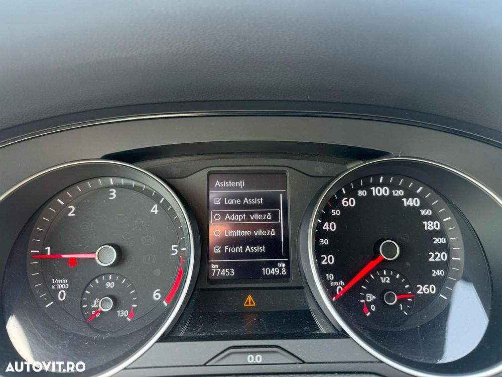 Volkswagen Passat 2.0 TDI DSG Advance - 11