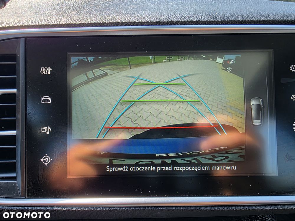 Peugeot 308 e-HDi 115 Stop & Start Allure - 24