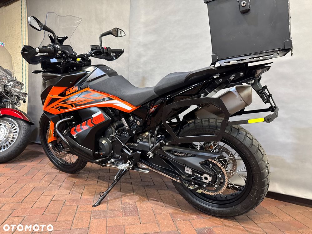 KTM Adventure - 8