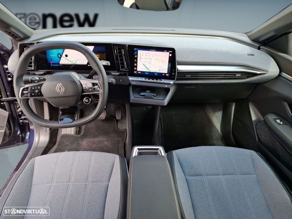 Renault Mégane E-Tech - 12