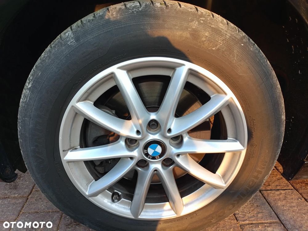 BMW Seria 2 218i - 35