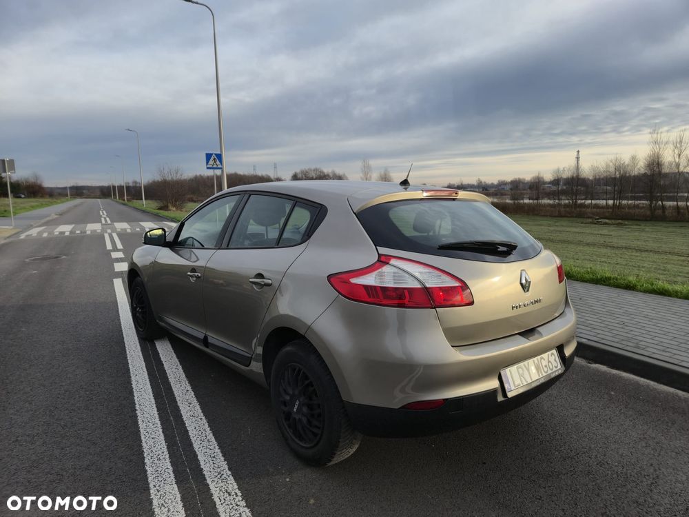 Renault Megane 1.6 16V 100 Expression - 6