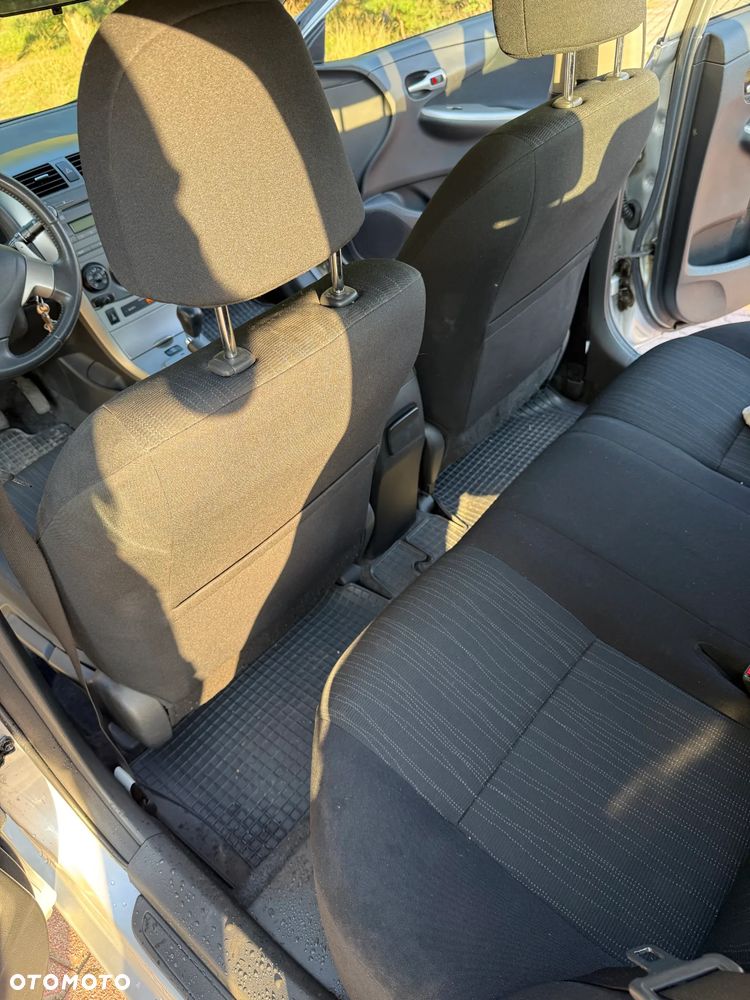 Toyota Corolla 1.4 D-4D Luna MM - 12