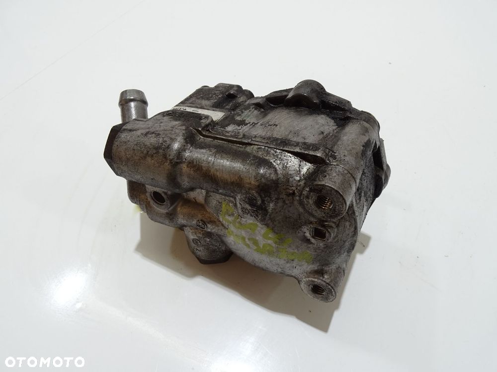 POMPA WSPOMAGANIA BMW E60 E61 6779365 (4817491) - 3