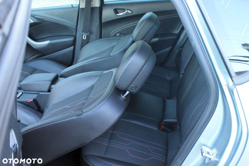Opel Astra - 26