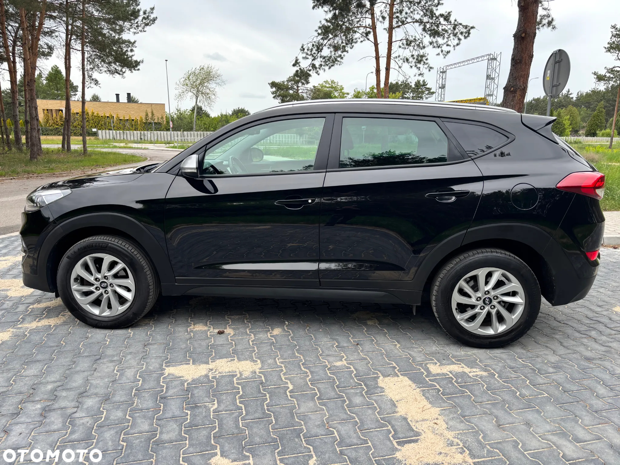 Hyundai Tucson 1.6 GDI BlueDrive Comfort 2WD - 4