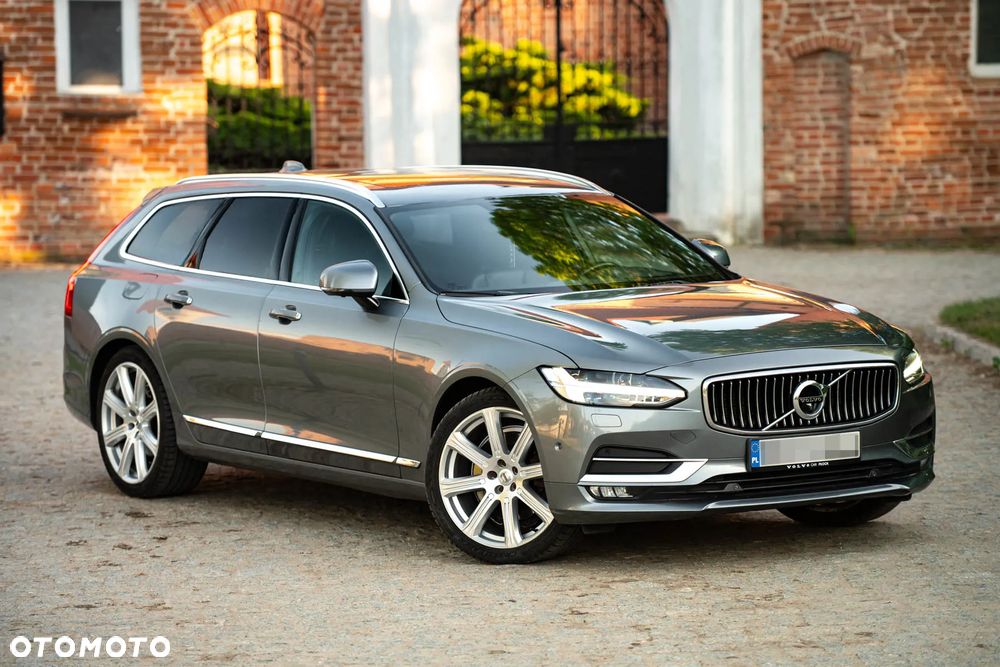 Volvo V90 D5 AWD Inscription - 1