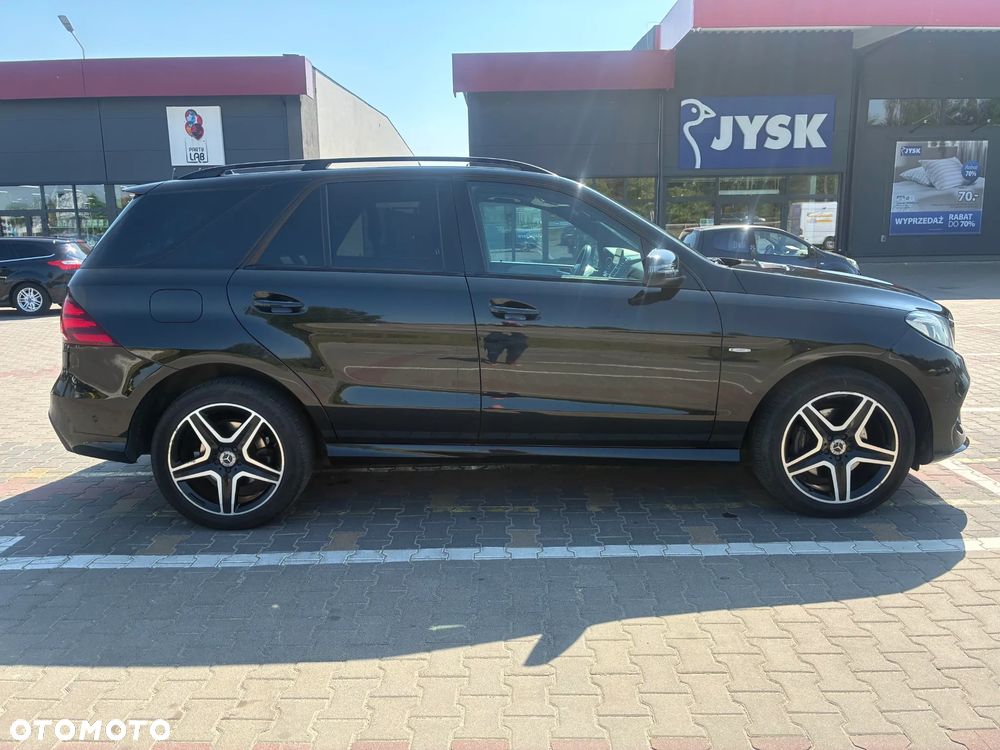 Mercedes-Benz GLE 250 d 4-Matic - 5