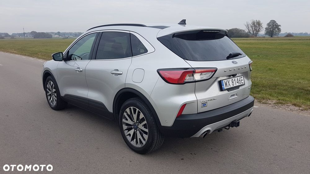 Ford Escape 2.0 EcoBoost AWD Titanium - 5