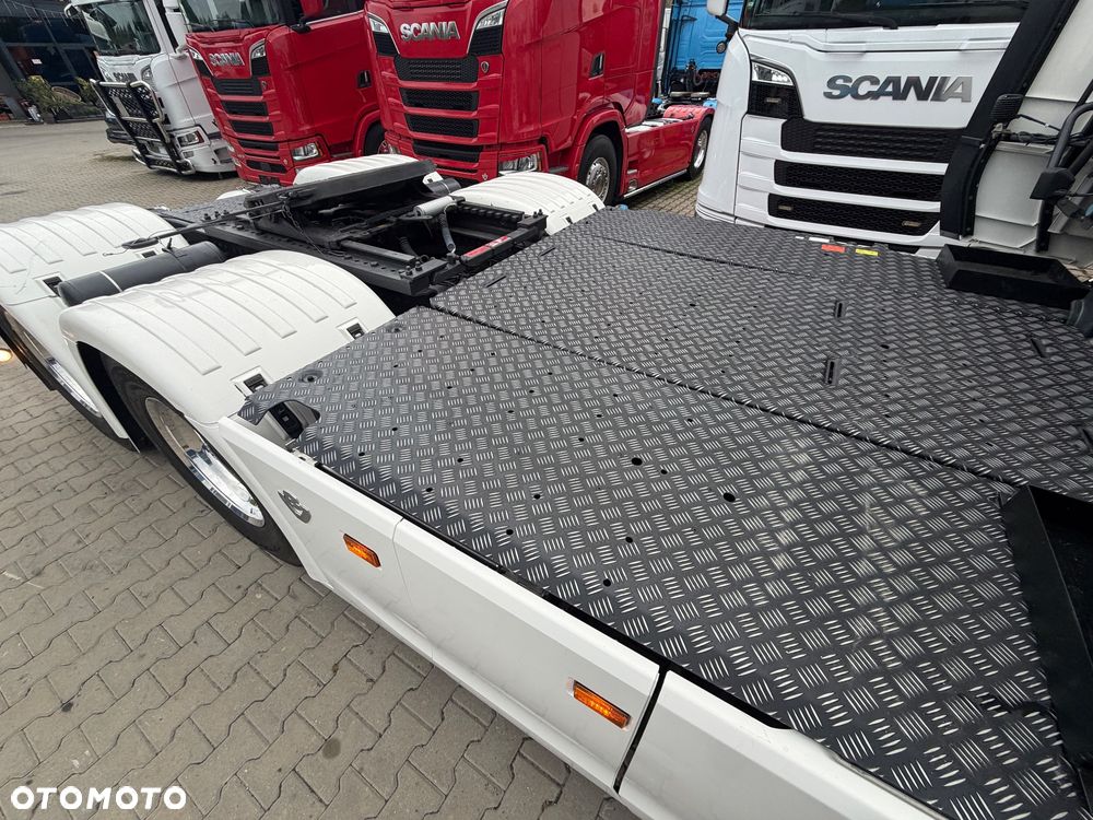 Scania R650 bez EGR SCANIA 6x4 66ton DMC pełna opcje - 31