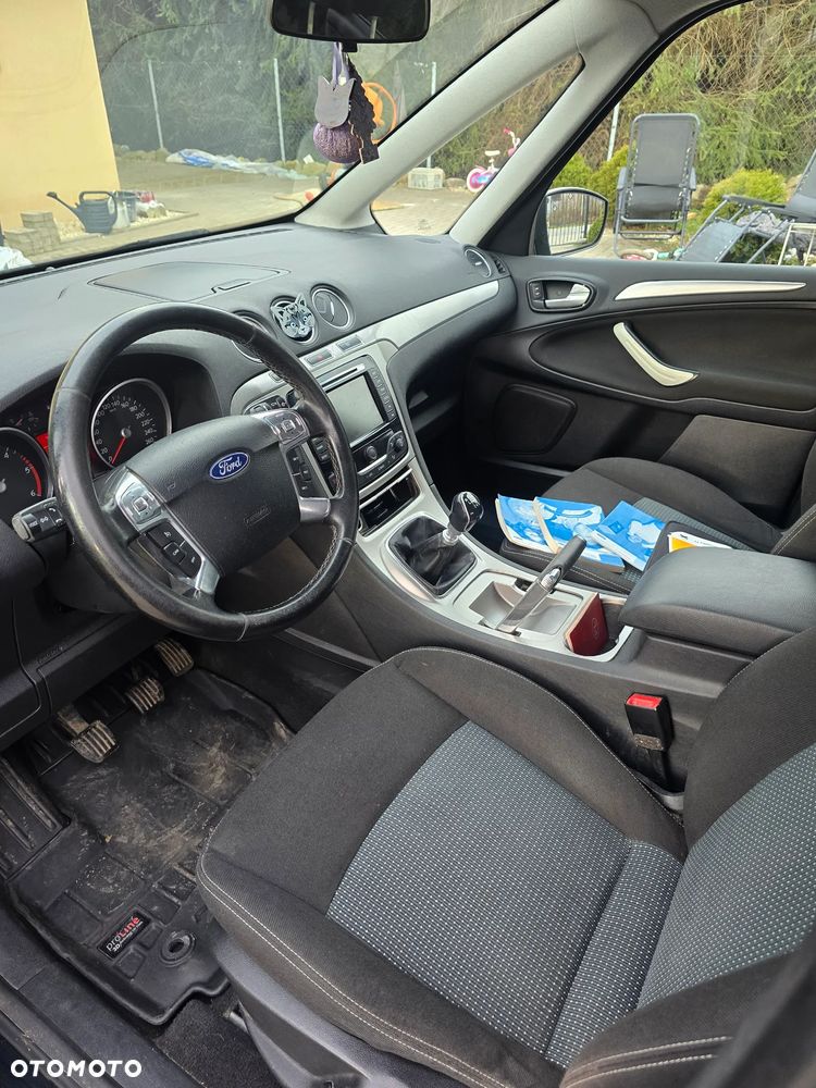 Ford Galaxy 2.0 TDCi Ghia - 10