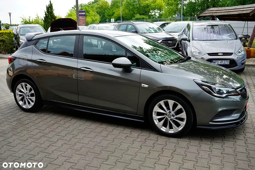 Opel Astra - 10