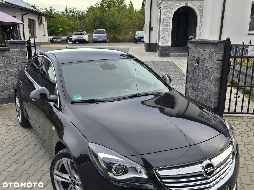 Opel Insignia 1.6 T Cosmo S&S - 10