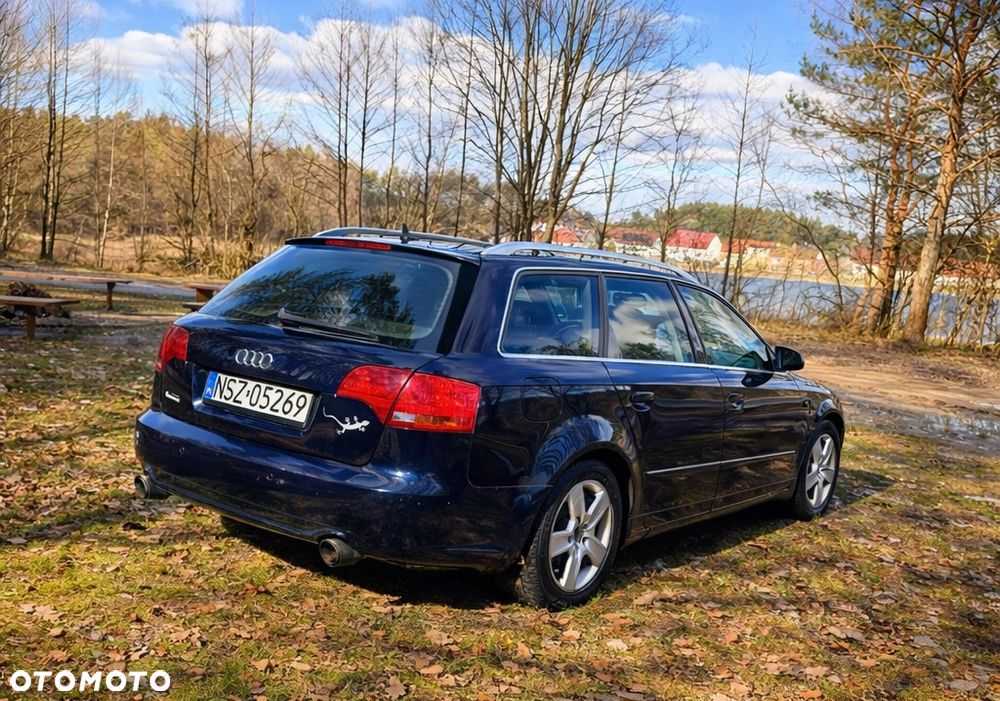 Audi A4 Avant - 1
