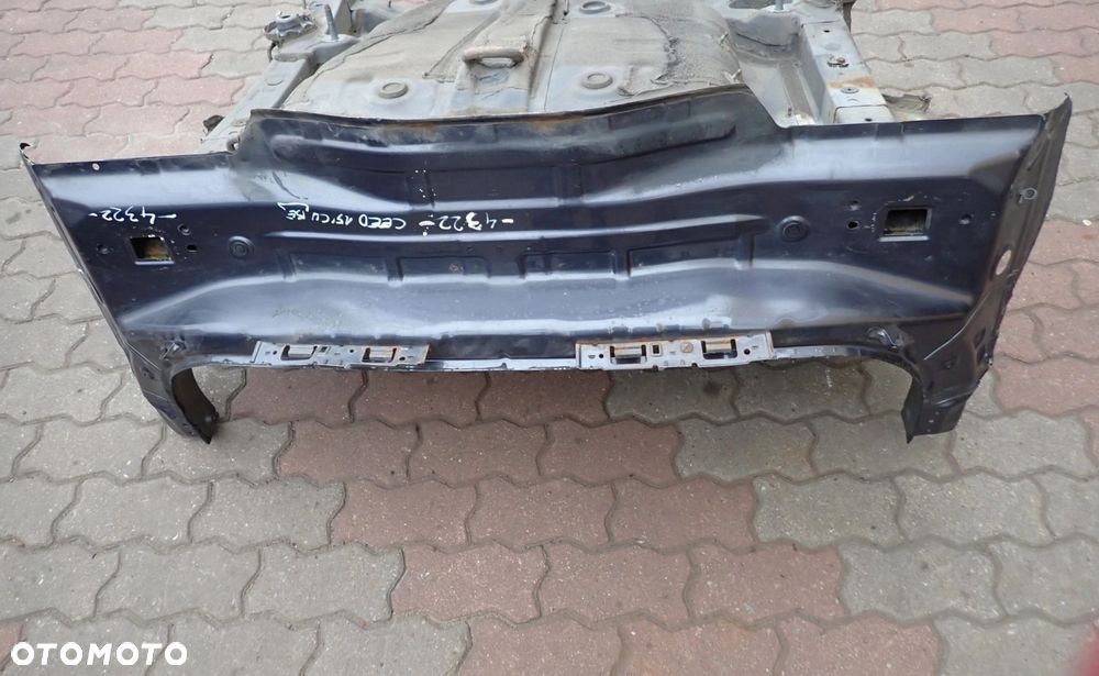 KIA CEED II KOMBI SW 12-17 PAS TYLNY Z WANNĄ BE - 10