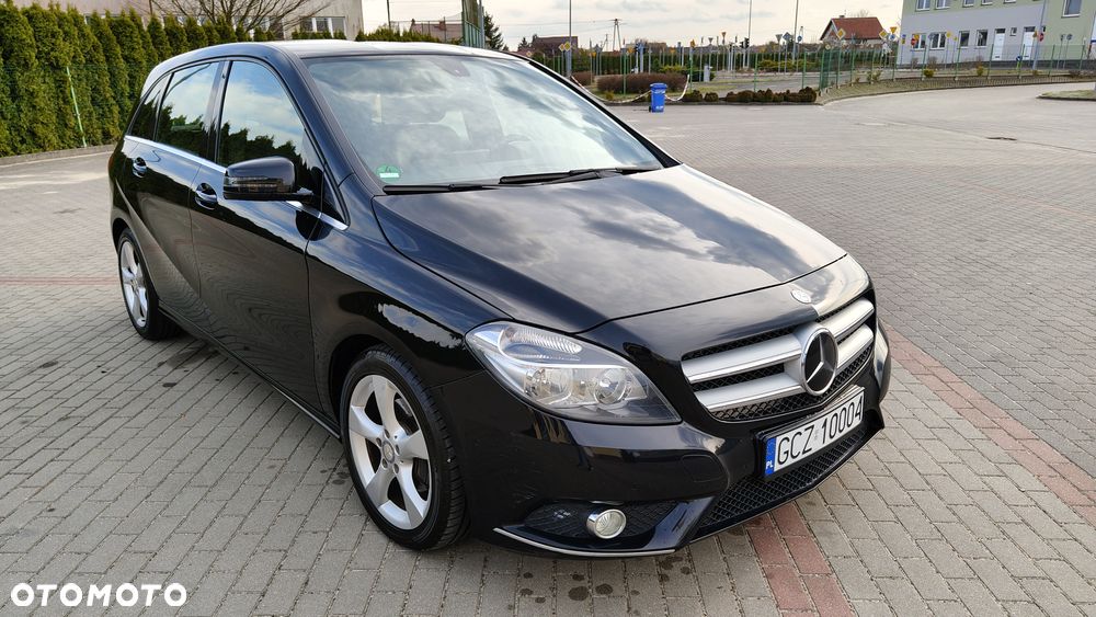 Mercedes-Benz Klasa B 200 Edition - 18