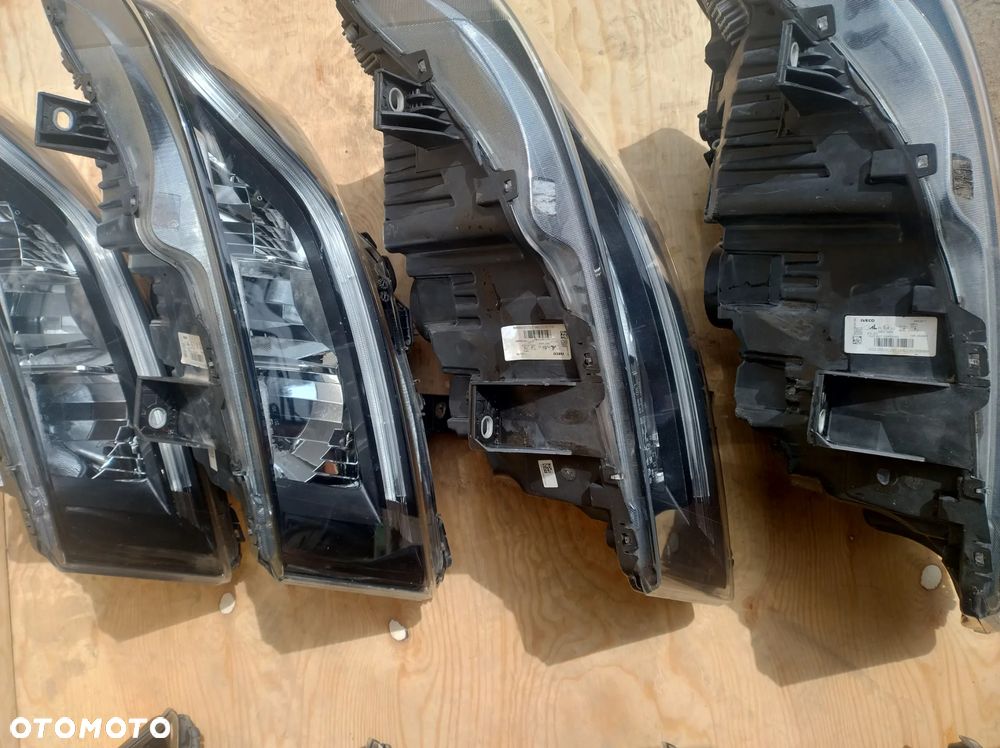 Reflektor Lampa Iveco s-way prawa lub lewa - 7