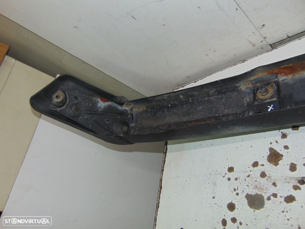 Peugeot 305 para-choques - 7