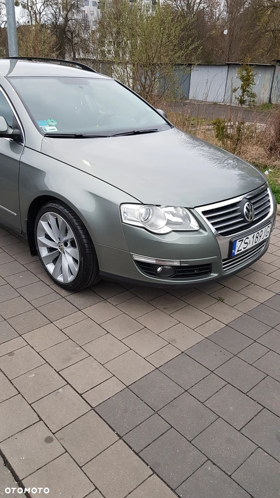 Volkswagen Passat 2.0 TDI DPF Comfortline DSG - 1