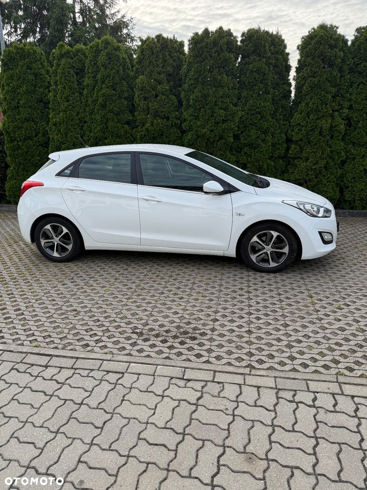 Hyundai i30 1.6 CRDi Comfort - 2