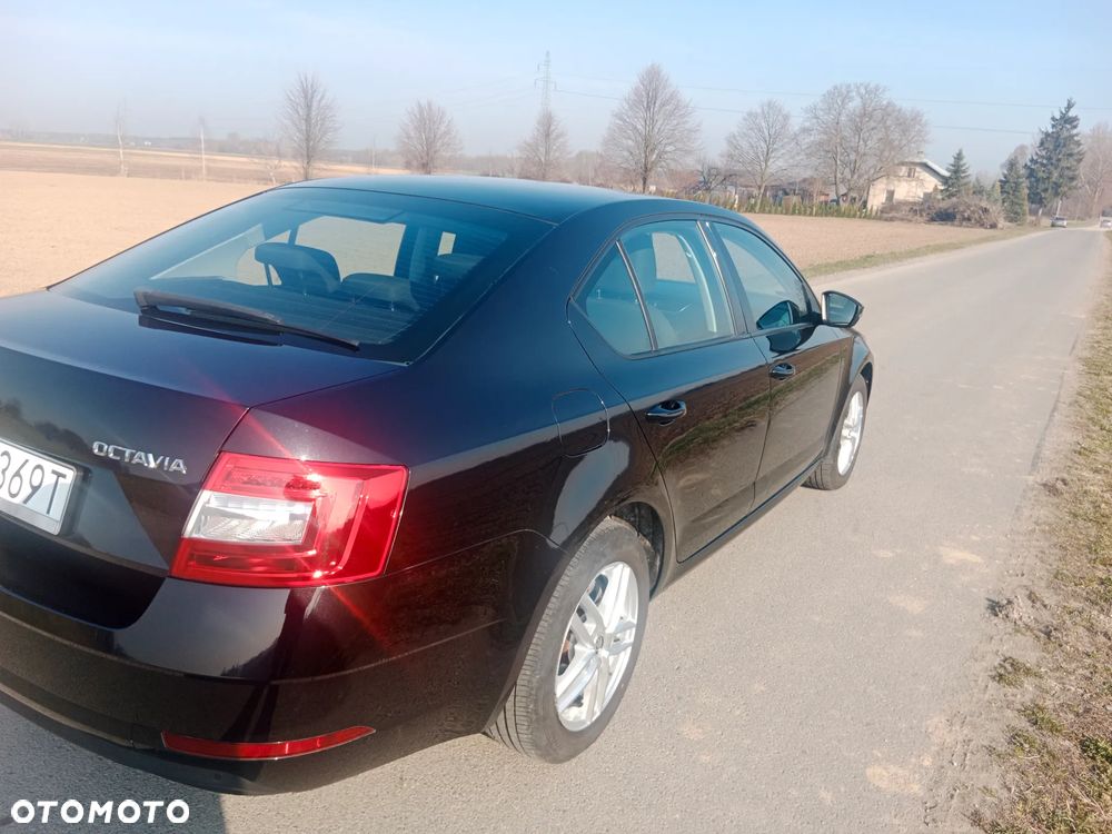 Skoda Octavia 1.4 TSI Ambition - 6