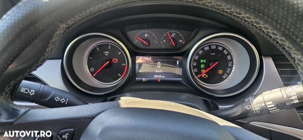 Opel Astra 1.6 CDTI ECOTEC Start/Stop Dynamic - 10