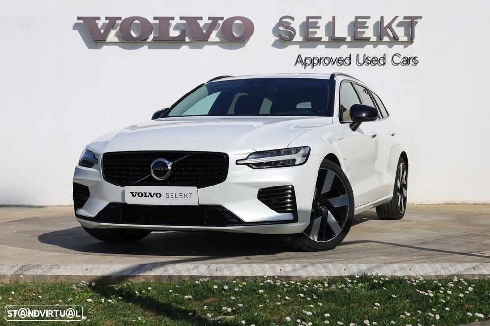 Volvo V60 2.0 T6 AWD TE Plus Dark - 40